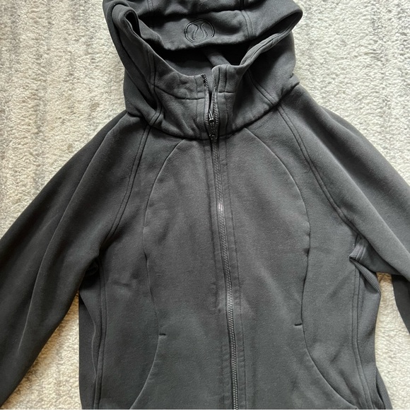 Lululemon Black Full Zip Scuba Hoodie Size 10 - Picture 3 of 15